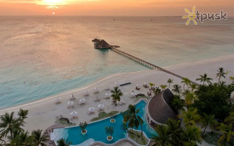 Фото отеля Six Senses Kanuhura 5* Лхавияни Атолл Мальдивы пляж