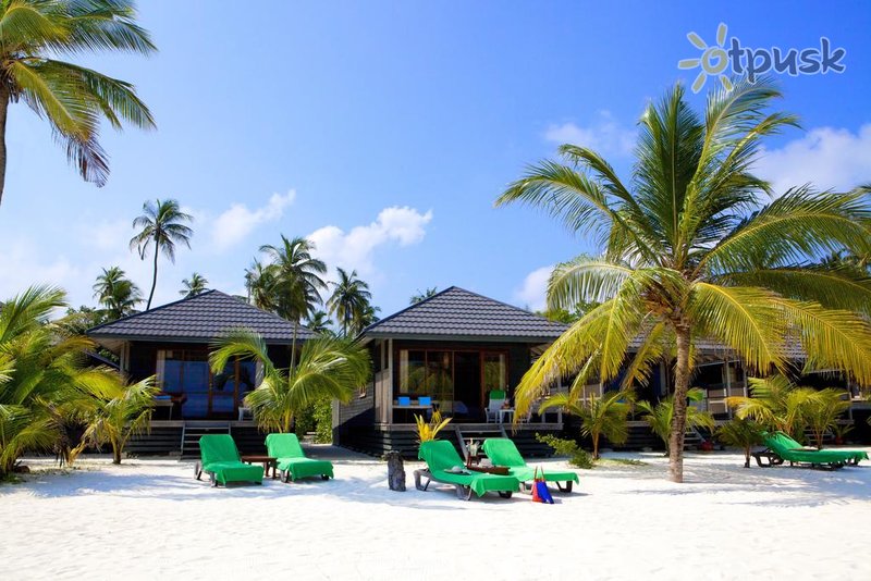 Фото отеля Kuredu Resort 4* Лхавияни Атолл Мальдивы пляж