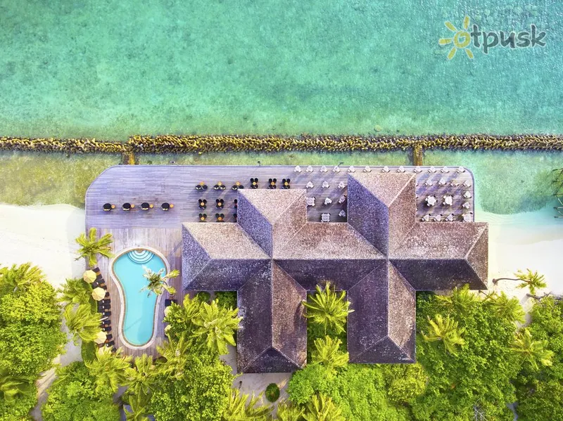 Фото отеля Kuredu Resort 4* Lhaviyani atols Maldīvija ārpuse un baseini