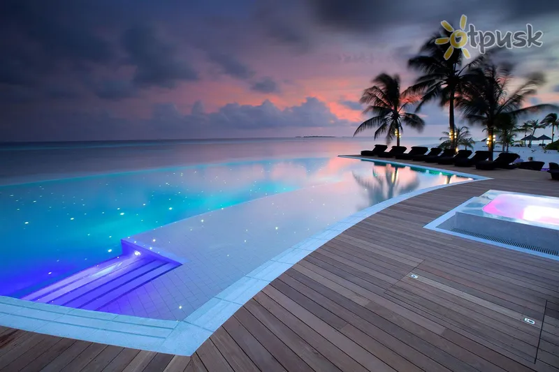 Фото отеля Kuredu Resort 4* Lhaviyani atols Maldīvija ārpuse un baseini