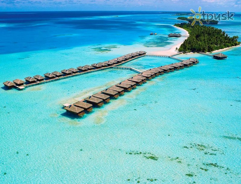 Фото отеля Medhufushi Island Resort 5* Мулаку (Миму) Атолл Мальдивы экстерьер и бассейны