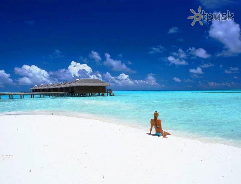 Фото отеля Medhufushi Island Resort 5* Мулаку (Миму) Атолл Мальдивы пляж