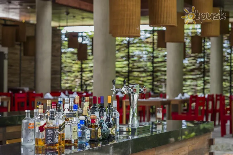Фото отеля The Explorean Cozumel 4* Косумель Мексика бары и рестораны