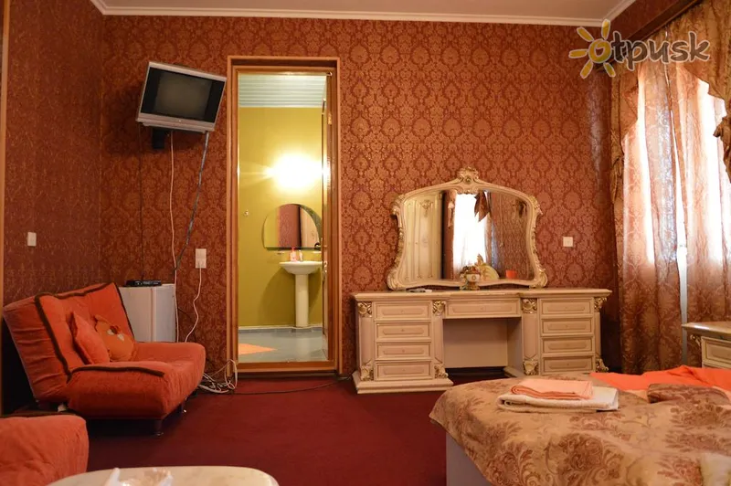 Фото отеля Diplomati Hotel 2* Kutaisi Gruzija istabas