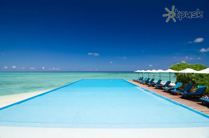 Фото отеля Summer Island Maldives 4* Ziemeļu Males atols Maldīvija ārpuse un baseini