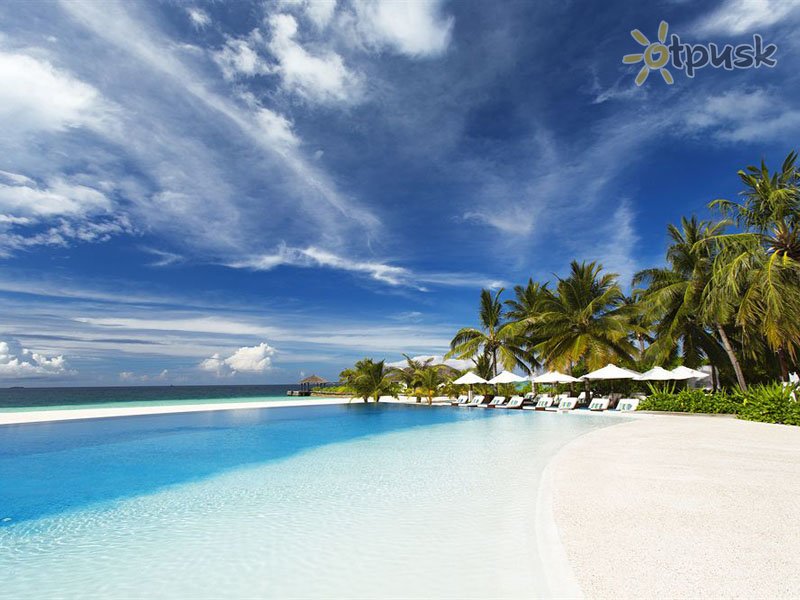 Фото отеля Velassaru Maldives 5* Южный Мале Атолл Мальдивы пляж