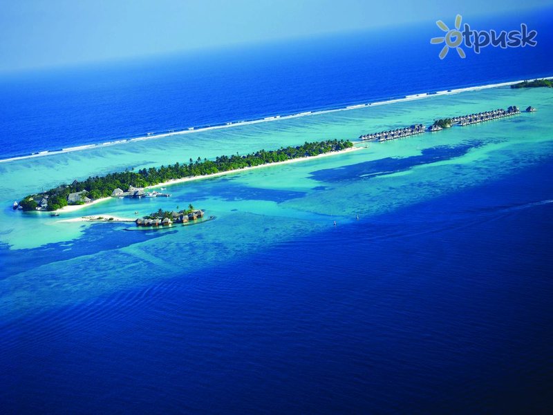 Фото отеля Four Seasons Resort Maldives at Kuda Huraa 5* Северный Мале Атолл Мальдивы экстерьер и бассейны