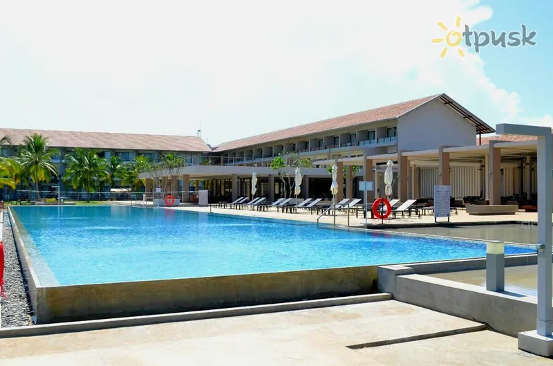 Фото отеля Amaya Beach Passikudah 5* Пасикуда Шри-Ланка экстерьер и бассейны