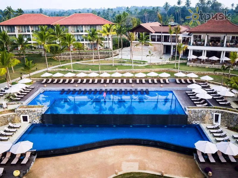 Фото отеля Anantara Peace Haven Tangalle Resort 5* Тангалле Шрі Ланка екстер'єр та басейни