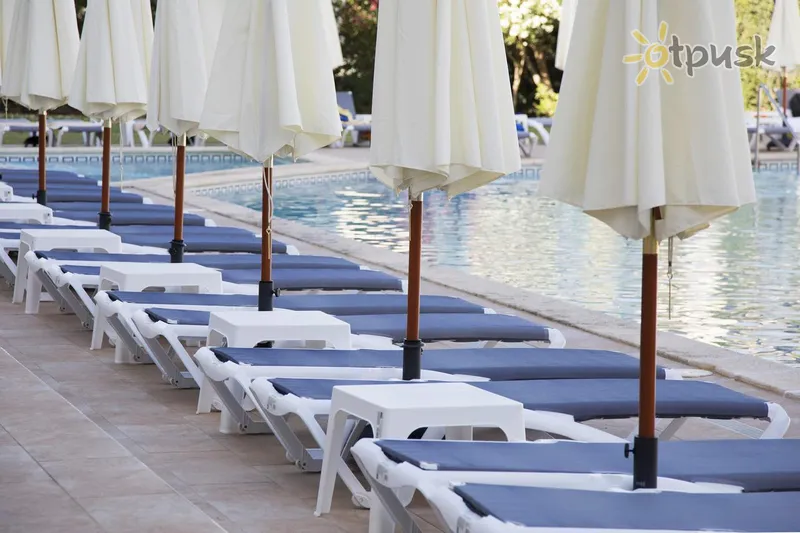 Фото отеля Alua Leo 4* о. Майорка Іспанія екстер'єр та басейни