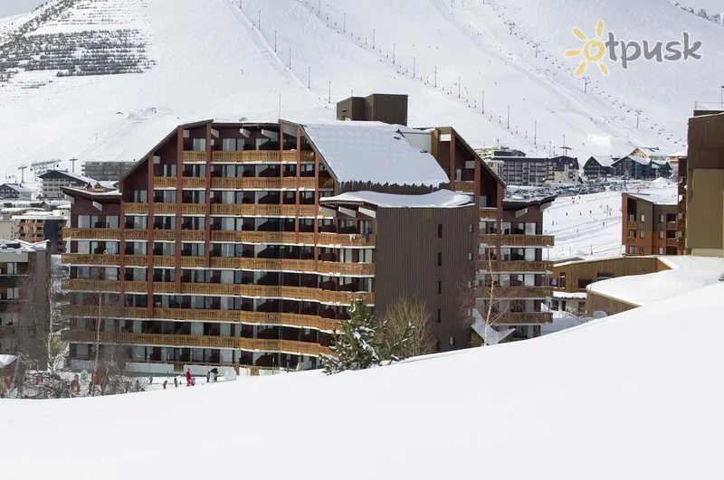 Фото отеля Residence Maeva Les Melezes 2* Alpe d'Huez Francija ārpuse un baseini