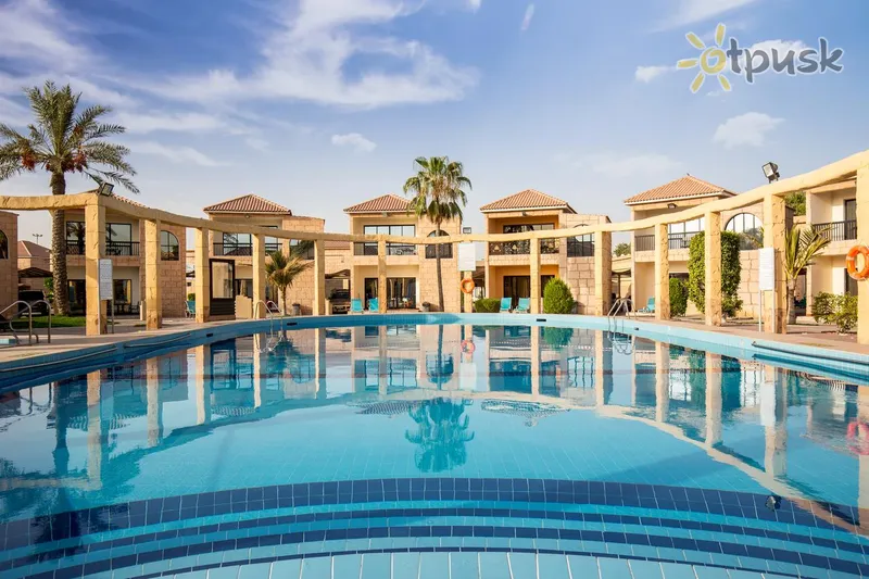 Фото отеля Palma Beach Resort & Spa 4* Умм Аль-Кувейн ОАЭ экстерьер и бассейны