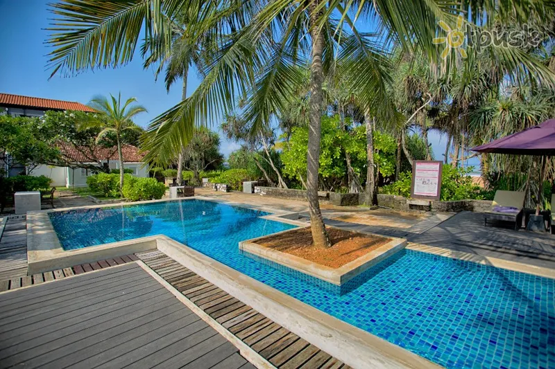 Фото отеля Avani Bentota Resort 5* Bentota Šrilanka ārpuse un baseini