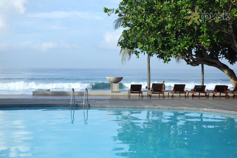 Фото отеля Citrus Hikkaduwa 4* Хиккадува Шри-Ланка пляж