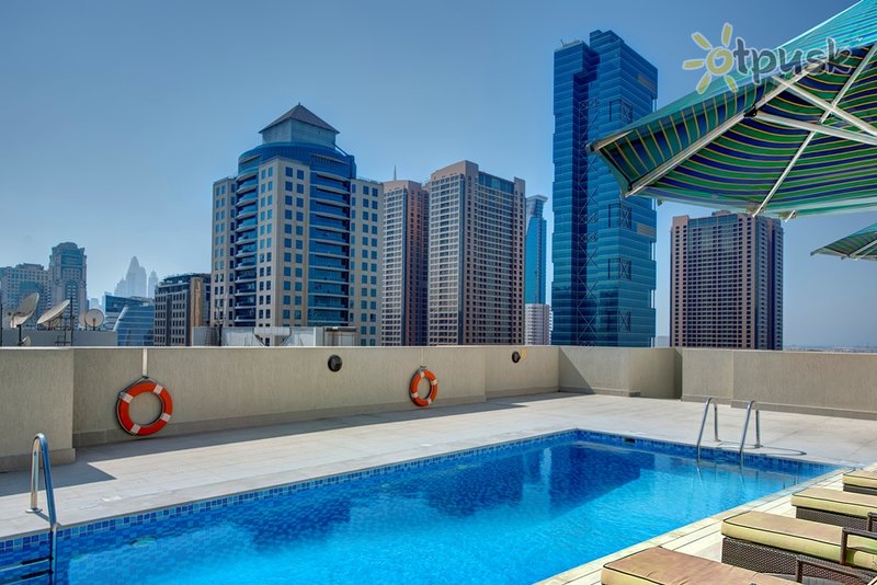 Фото отеля Class Hotel Apartments 4* Дубай ОАЭ экстерьер и бассейны