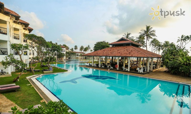 Фото отеля Club Hotel Dolphin 4* Вайккала Шрі Ланка екстер'єр та басейни