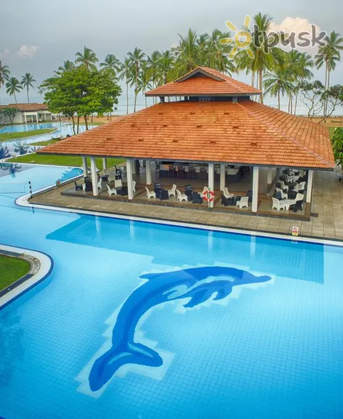 Фото отеля Club Hotel Dolphin 4* Waikkala Šrilanka ārpuse un baseini