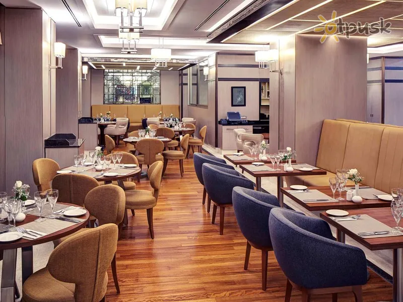 Фото отеля Mercure Istanbul Taksim 4* Стамбул Туреччина бари та ресторани