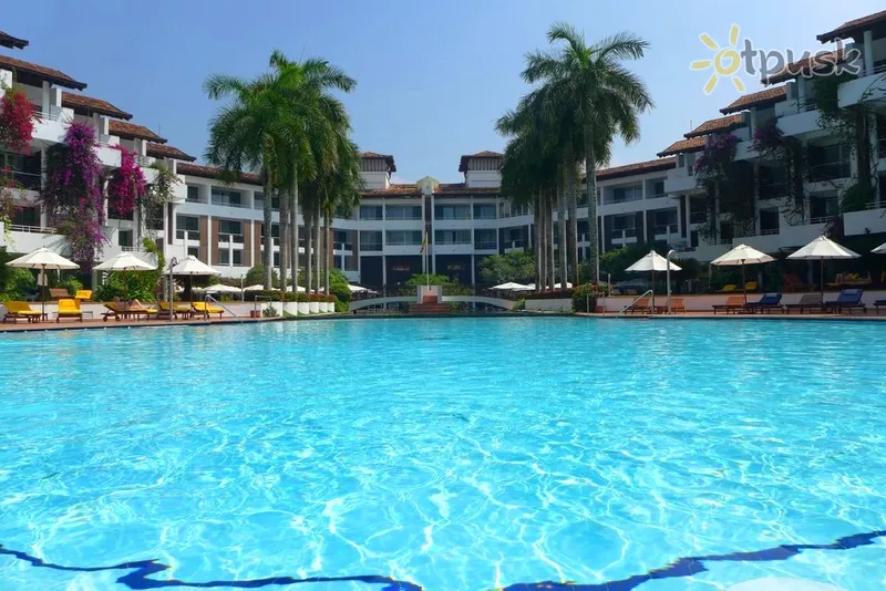 Фото отеля Lanka Princess Ayurveda Hotel 4* Beruwala Šri Lanka išorė ir baseinai