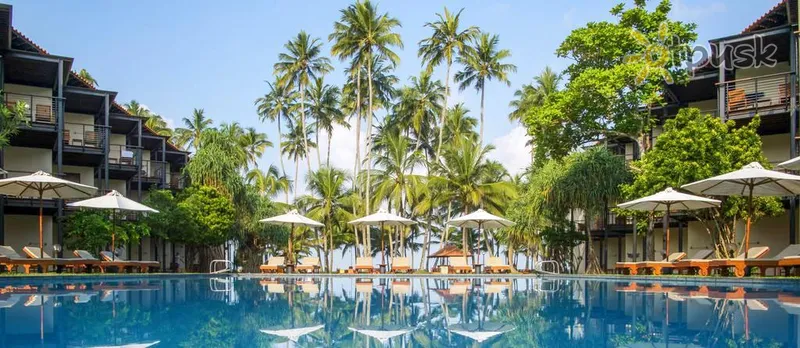 Фото отеля Mermaid Hotel & Club 3* Kalutara Šri Lanka išorė ir baseinai