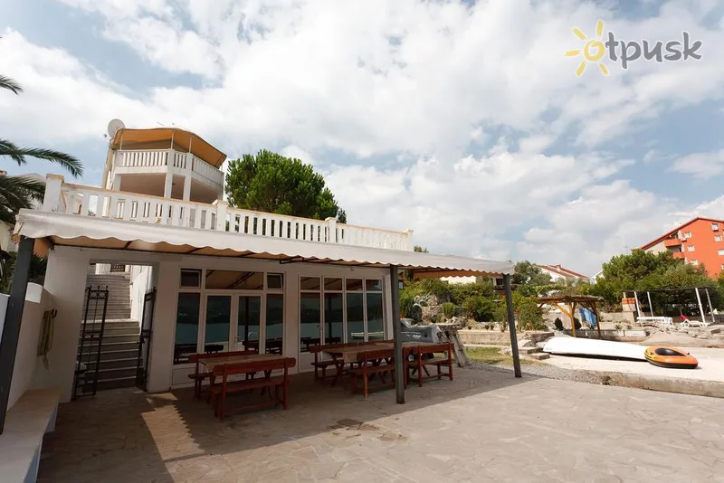 Фото отеля Kovinic Apartments 4* Тиват Черногория экстерьер и бассейны