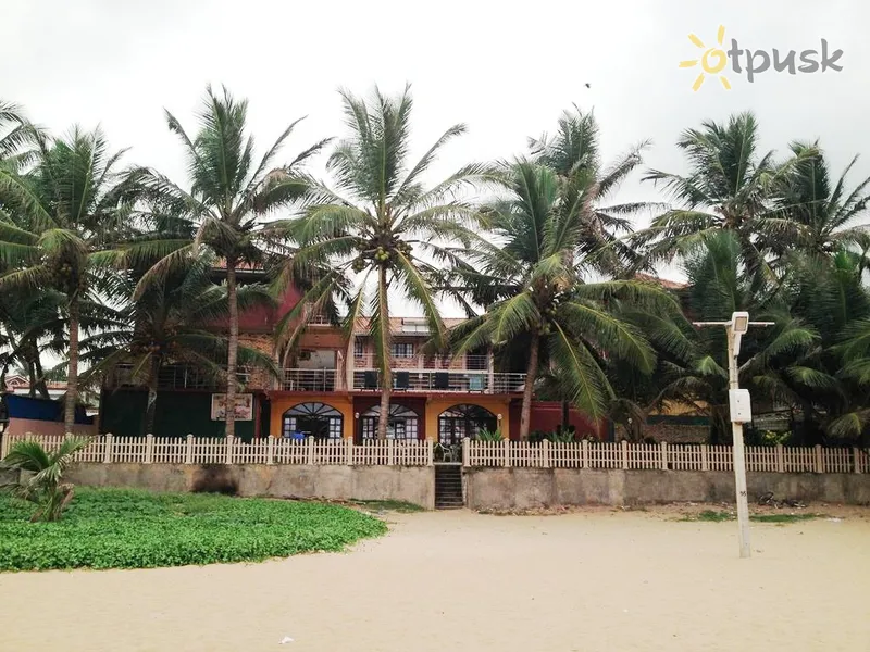 Фото отеля Oasis Beach Resort 3* Негомбо Шрі Ланка пляж