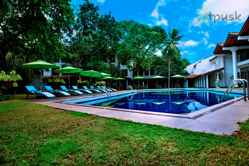 Фото отеля Palms Mount Lavinia 3* Kolombas Šri Lanka išorė ir baseinai