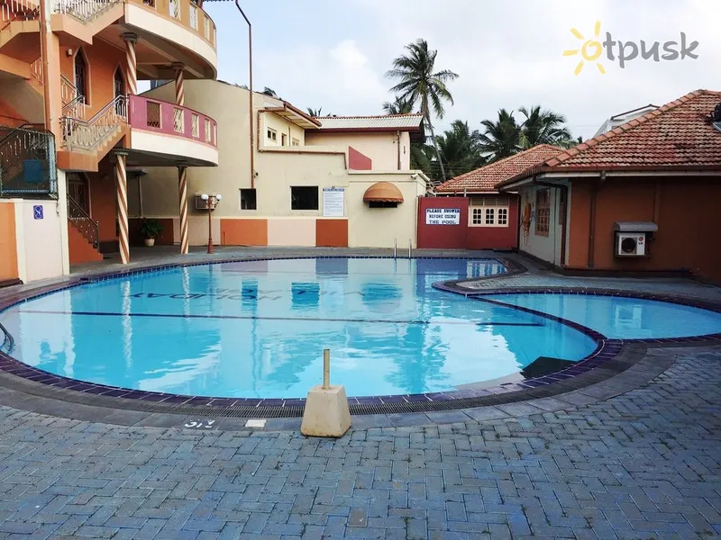 Фото отеля Paradise Holiday Village 3* Negombo Šrilanka ārpuse un baseini