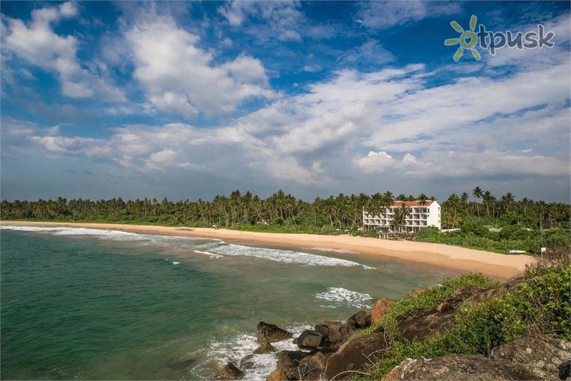 Фото отеля Shinagawa Beach 4* Хиккадува Шри-Ланка пляж