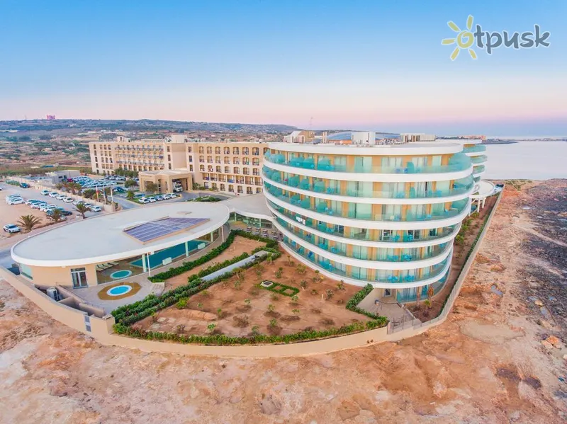 Фото отеля Ramla Bay Resort 4* Mellieha Malta ārpuse un baseini