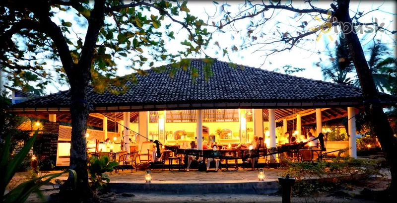 Фото отеля Stardust Beach Hotel 3* Arugamo įlanka Šri Lanka barai ir restoranai