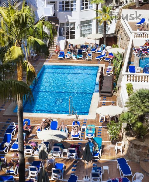 Фото отеля Globales Palmanova Palace 4* о. Майорка Испания экстерьер и бассейны