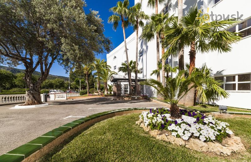 Фото отеля Globales Palmanova Palace 4* о. Майорка Испания экстерьер и бассейны