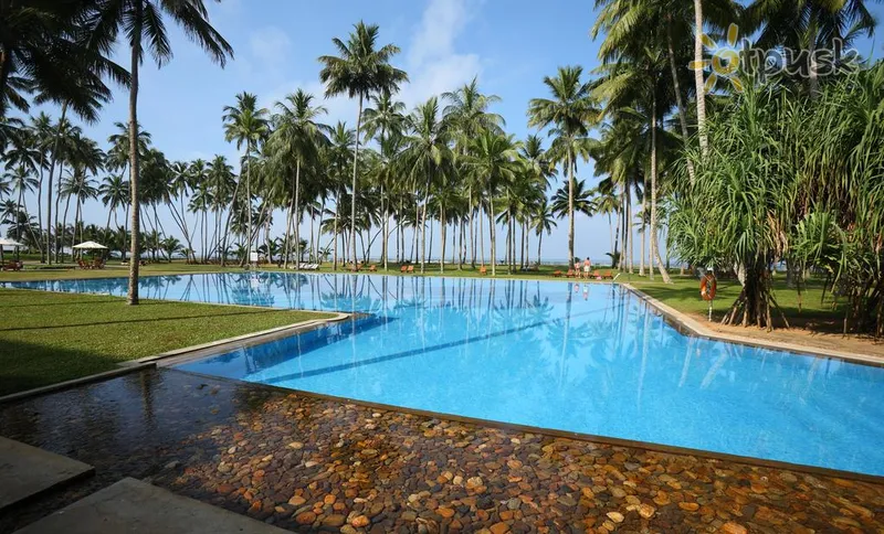 Фото отеля The Blue Water Hotel & Spa 4* Ваддува Шрі Ланка екстер'єр та басейни