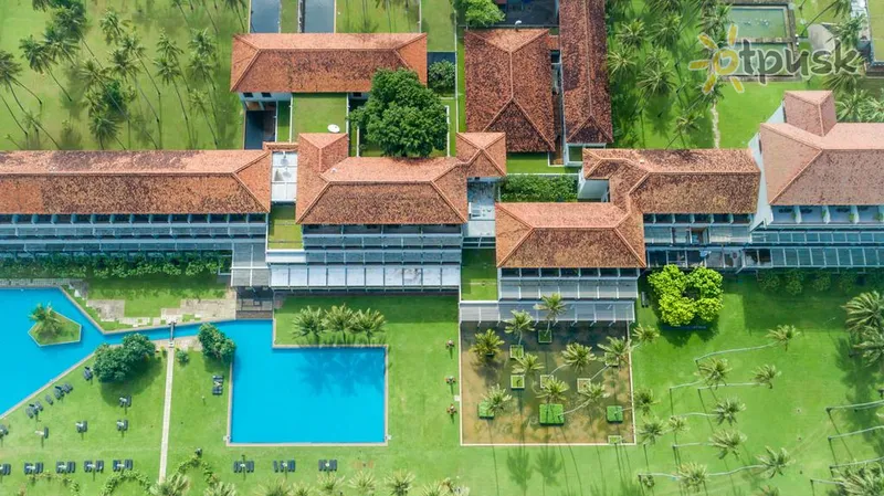 Фото отеля The Blue Water Hotel & Spa 4* Wadduwa Šri Lanka išorė ir baseinai