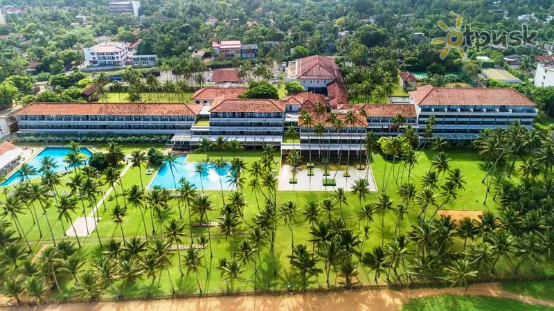 Фото отеля The Blue Water Hotel & Spa 4* Ваддува Шри-Ланка экстерьер и бассейны