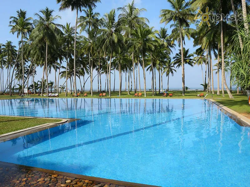 Фото отеля The Blue Water Hotel & Spa 4* Wadduwa Šrilanka ārpuse un baseini