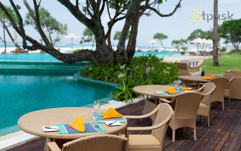 Фото отеля The Fortress Resort & Spa 5* Коггала Шри-Ланка экстерьер и бассейны