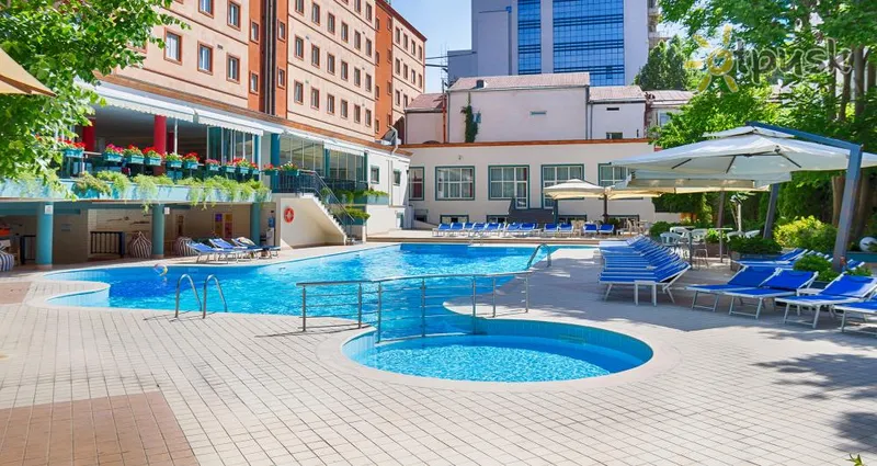 Фото отеля Best Western Congress Hotel 4* Jerevanas Armėnija išorė ir baseinai