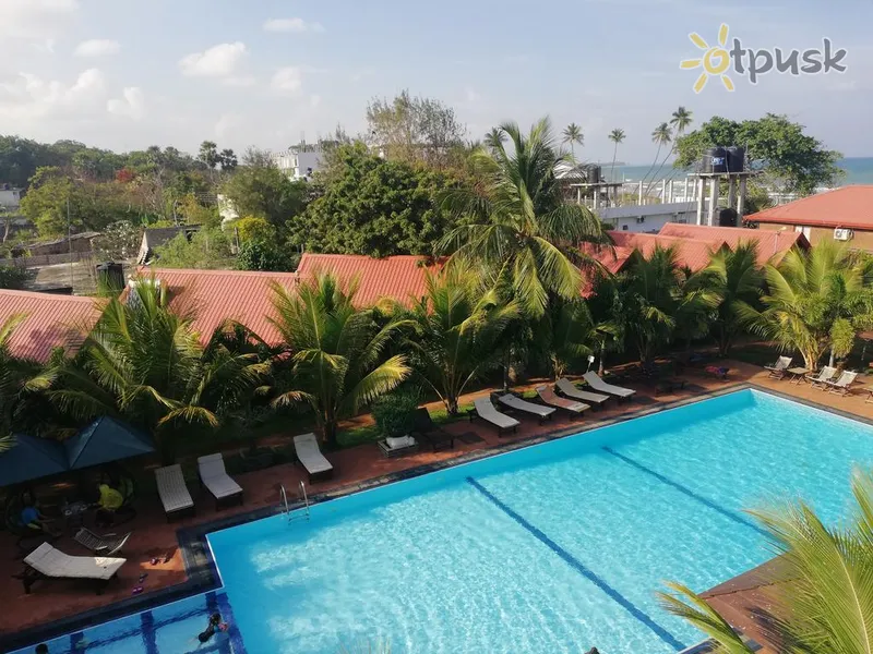 Фото отеля JKAB Beach Resort 4* Тринкомали Шри-Ланка экстерьер и бассейны