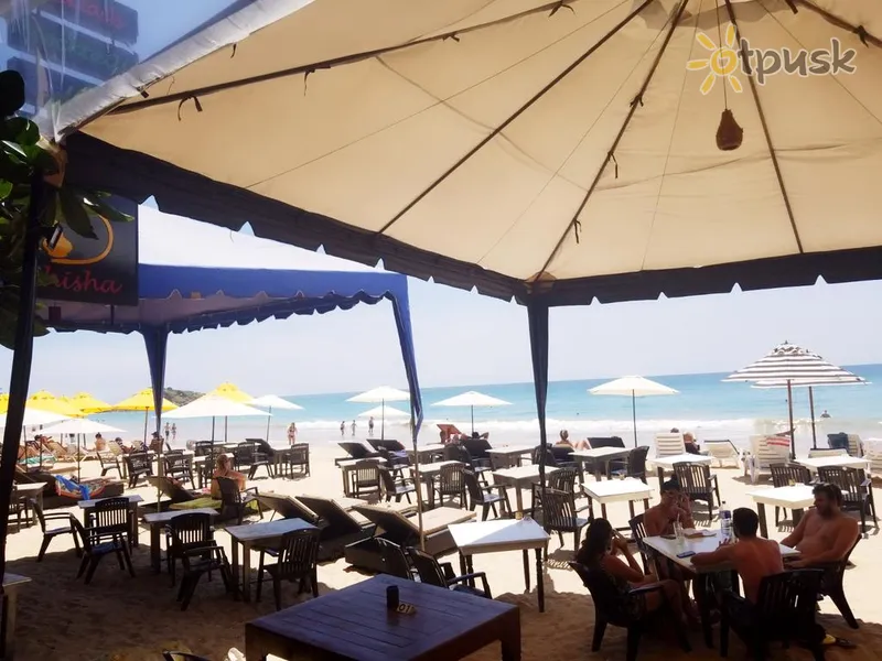 Фото отеля Wave & Deep Beach Resort 3* Weligama Šri Lanka barai ir restoranai