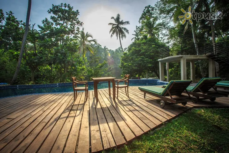 Фото отеля Jungle Village by Thawthisa 4* Унаватуна Шри-Ланка экстерьер и бассейны