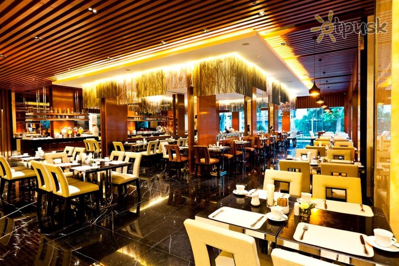Фото отеля Royal Princess Larn Luang 3* Бангкок Таиланд бары и рестораны