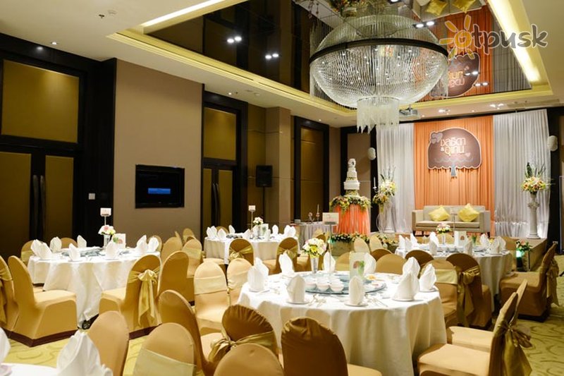Фото отеля Royal Princess Larn Luang 3* Бангкок Таиланд бары и рестораны