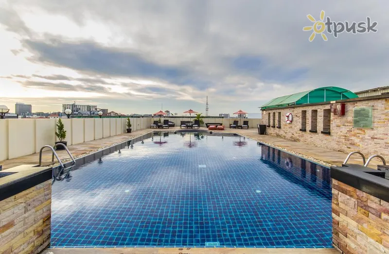 Фото отеля Nova Suites Pattaya 4* Pataja Tailandas išorė ir baseinai