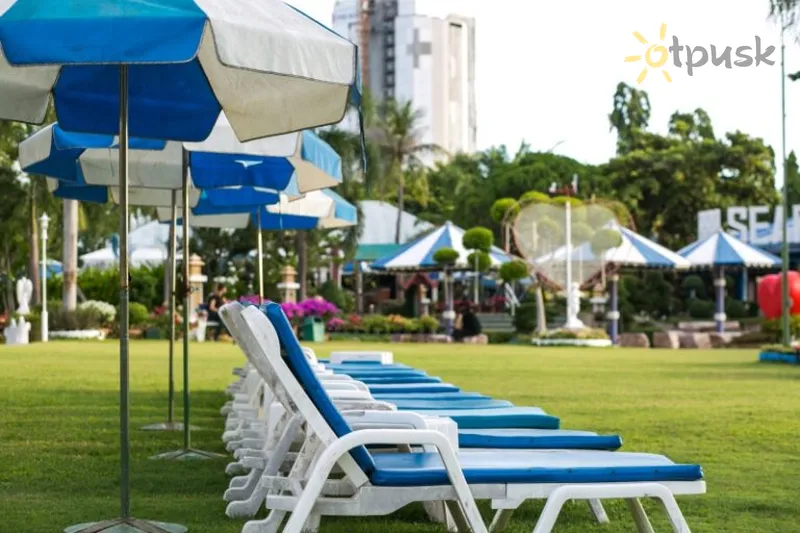 Фото отеля Asia Pattaya Hotel 4* Паттайя Таїланд екстер'єр та басейни