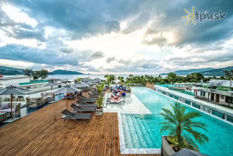 Фото отеля Clover Patong Phuket Hotel 4* par. Puketa Taizeme ārpuse un baseini