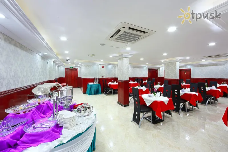 Фото отеля Gulf Star Hotel 2* Дубай ОАЕ бари та ресторани