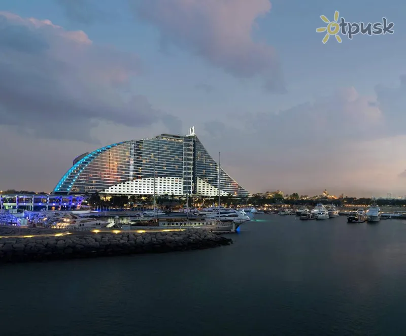 Фото отеля Jumeirah Beach Hotel 5* Дубай ОАЭ экстерьер и бассейны