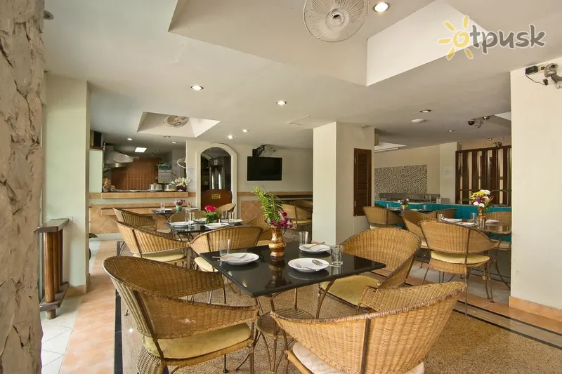 Фото отеля Bella Villa Serviced Apartment 3* Паттайя Таиланд бары и рестораны